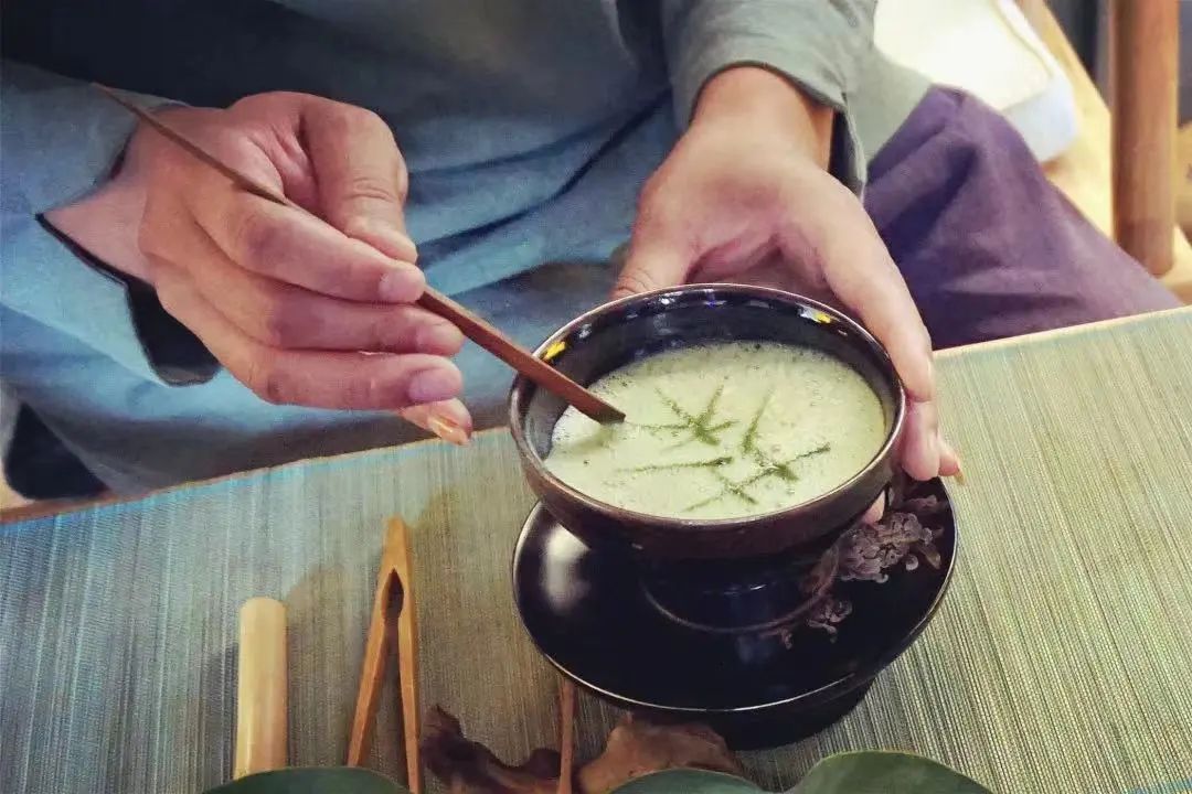 此次活動中,可以到中國茶葉博物館沉浸式體驗宋代點茶,感受現代仿古